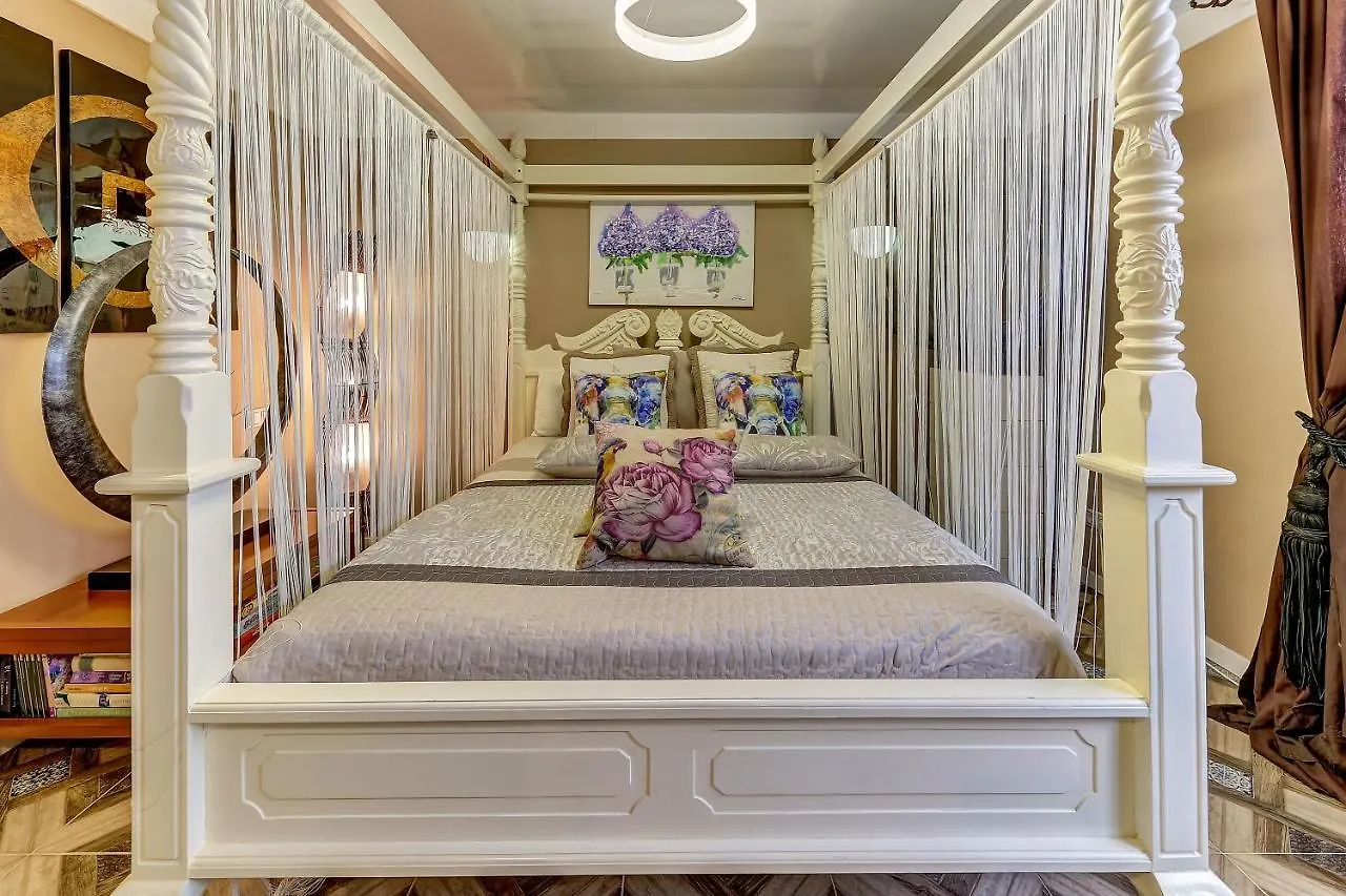 Mordelliya Private Jacuzzi Suites Chayofa Apartment