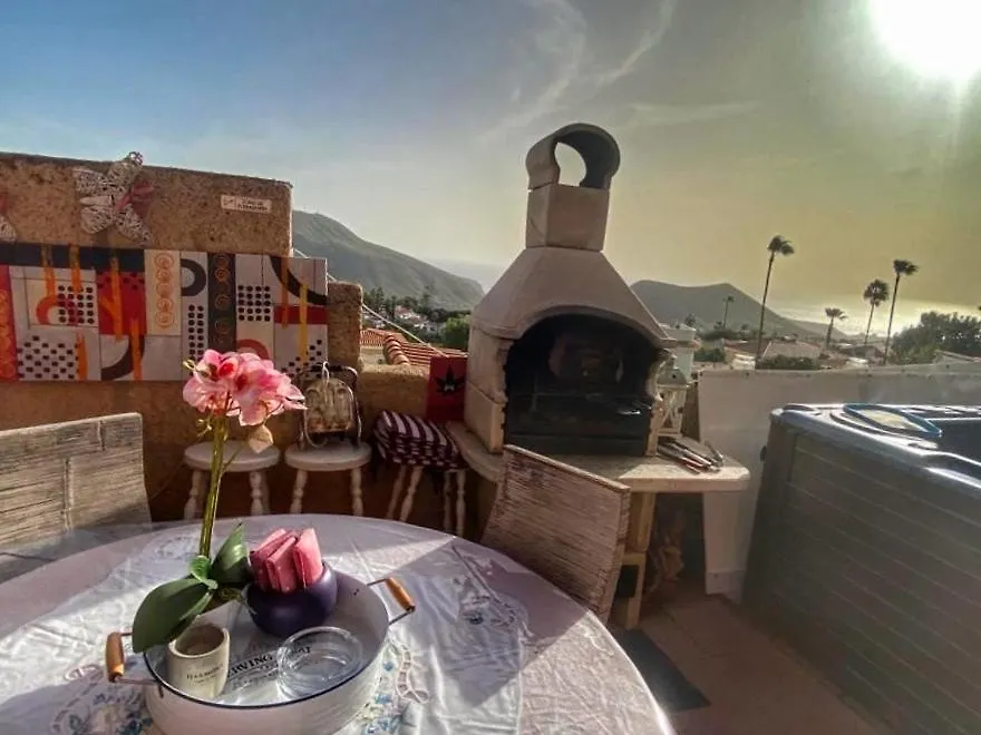 Mordelliya Private Jacuzzi Suites Chayofa Apartment