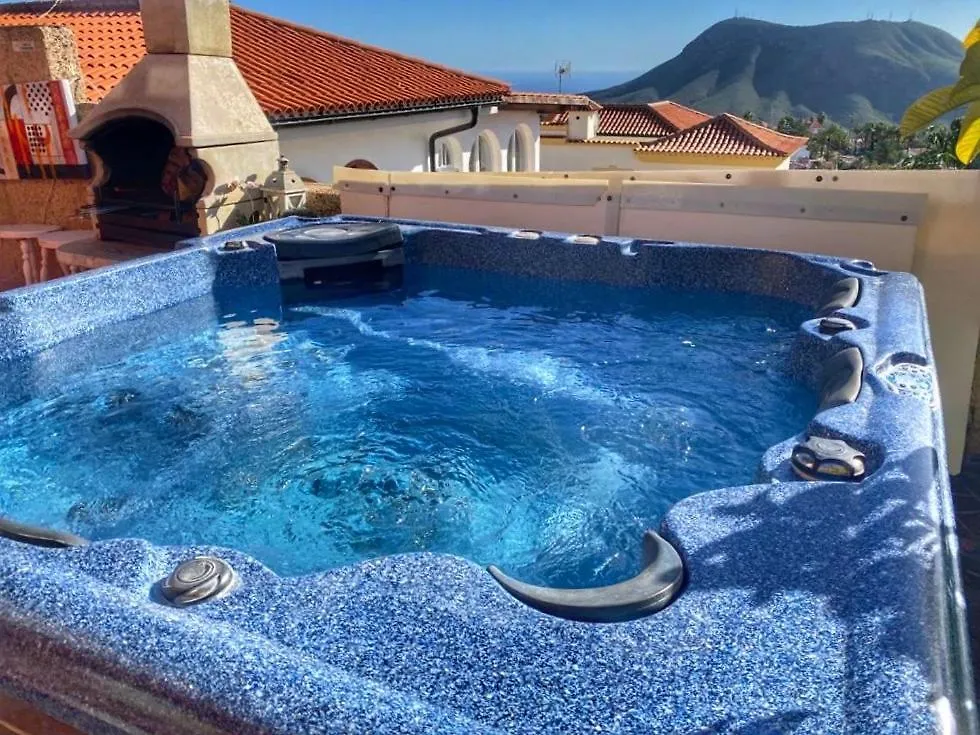 Mordelliya Private Jacuzzi Suites Chayofa Apartment